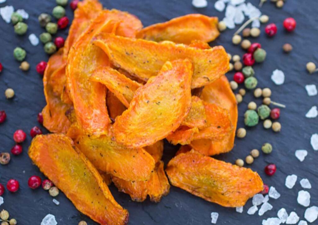 Roasted Carrot Chips
